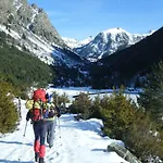 Amaroq Explorers Basecamp טרמפ
