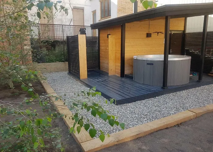 Amaroq Explorers Basecamp Hébergement de vacances Tremp